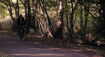 Screenshot 1 from Separate Lies (Full Movie)