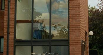Screenshot 3 from September Says (Full Movie)