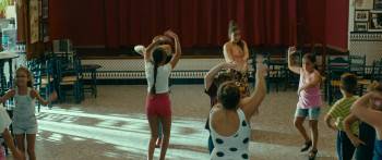 Screenshot 2 from Sevillanas de Brooklyn (Full Movie)