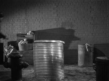 Screenshot 3 from Shivering Sherlocks (Full Movie)