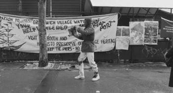 Screenshot 3 from Sidewalk Stories (Full Movie)
