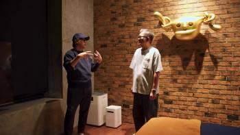 Screenshot 1 from Sit Down with Stand Up Udom Taephanich (Full Movie)