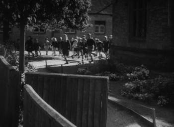 Screenshot 3 from Small Town Story (Full Movie)