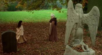Screenshot 1 from Snow White: A Tale of Terror (Full Movie)