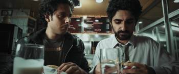 Screenshot 1 from Snowflake (Full Movie)