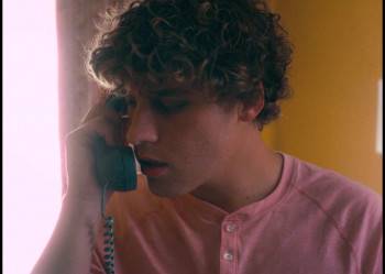 Screenshot 3 from Soul to Squeeze (Full Movie)