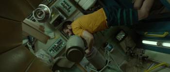 Screenshot 3 from Spaceman (Full Movie)