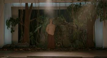 Screenshot 2 from Srimulat: Hil yang Mustahal - Babak Pertama (Full Movie)