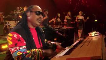 Screenshot 3 from Stevie Wonder: Live at Last (Full Movie)