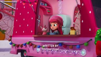Screenshot 2 from Strawberry Shortcake's Perfect Holiday (Full Movie)