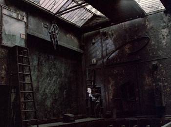 Screenshot 1 from Street of Crocodiles (Full Movie)