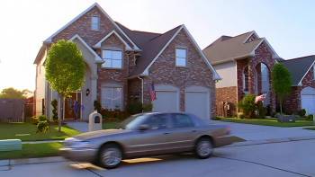 Screenshot 2 from Stuck in the Suburbs (Full Movie)