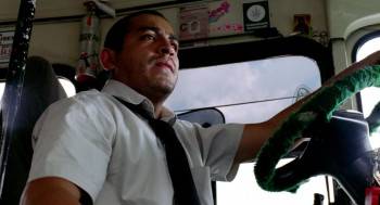 Screenshot 1 from Suave Patria (Full Movie)