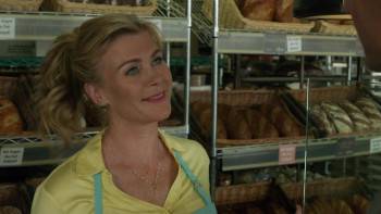 Screenshot 2 from Sweet Revenge: A Hannah Swensen Mystery (Full Movie)