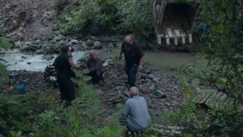Screenshot 3 from Taming the Garden (Full Movie)
