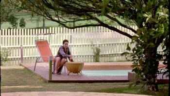 Screenshot 1 from Tara Road (Full Movie)