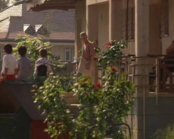 Screenshot 2 from Teenage Space Vampires (Full Movie)