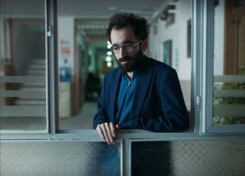 Screenshot 3 from Terrestrial Verses (Full Movie)