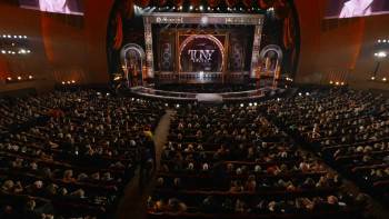 Screenshot 1 from The 75th Annual Tony Awards (Full Movie)