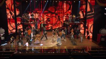 Screenshot 2 from The 77th Annual Tony Awards (Full Movie)