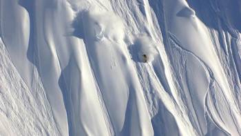 Screenshot 3 from The Art of Flight (Full Movie)