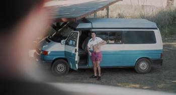 Screenshot 3 from The Astronaut Lovers (Full Movie)