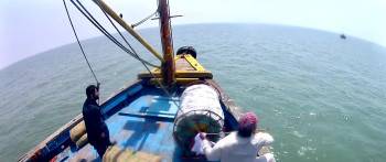 Screenshot 2 from The Attacks of 26/11 (Full Movie)