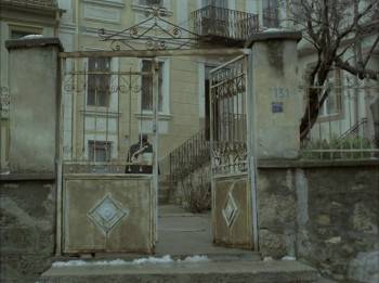 Screenshot 1 from The Beekeeper (Full Movie)