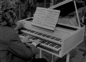 Screenshot 3 from The Chronicle of Anna Magdalena Bach (Full Movie)
