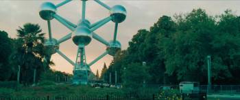 Screenshot 2 from The Courier (Full Movie)