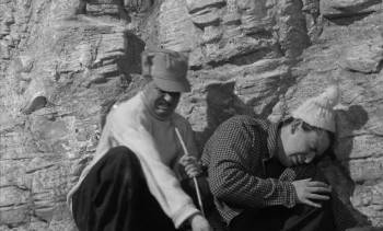 Screenshot 1 from The Crawling Eye (Full Movie)