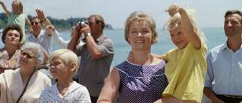 Screenshot 3 from The Diamond Arm (Full Movie)