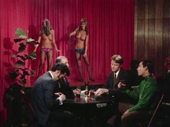 Screenshot 3 from The Ecstasies of Women (Full Movie)