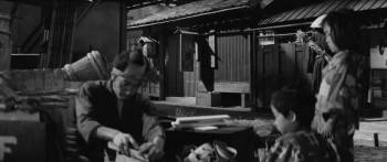 Screenshot 3 from The Ghost Story of Oiwa's Spirit (Full Movie)