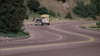 Screenshot 1 from The Great American Girl Robbery (Full Movie)