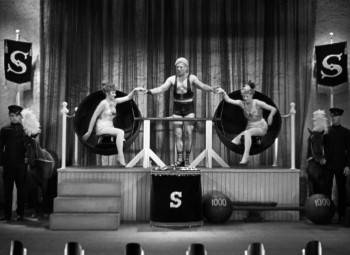 Screenshot 1 from The Great Ziegfeld (Full Movie)