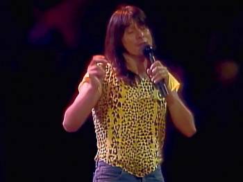 Screenshot 3 from The Greatest Night in Pop (Full Movie)