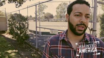 Screenshot 1 from The Haunting of Grady Farm (Full Movie)