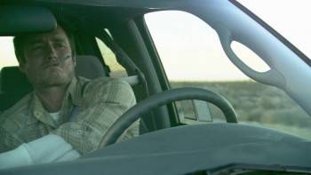 Screenshot 3 from The Hitchhiker (Full Movie)