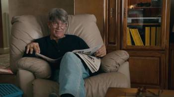 Screenshot 3 from The Hot Flashes (Full Movie)