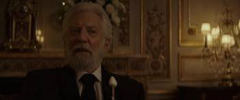 Screenshot 3 from The Hunger Games: Mockingjay - Part 2 (Full Movie)