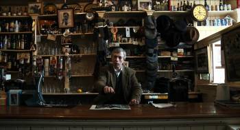 Screenshot 3 from The Irish Pub (Full Movie)
