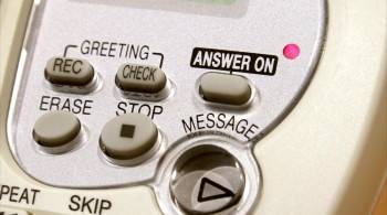 Screenshot 1 from The Landline Detective (Full Movie)