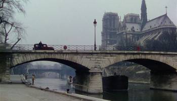 Screenshot 2 from The Last Time I Saw Paris (Full Movie)