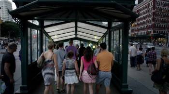 Screenshot 2 from The Lifeguard (Full Movie)