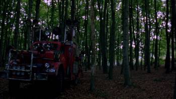 Screenshot 1 from The Little Vampire (Full Movie)