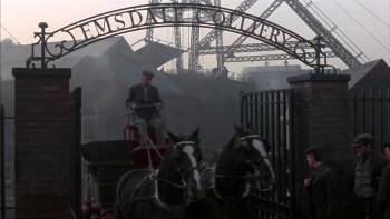 Screenshot 2 from The Littlest Horse Thieves (Full Movie)