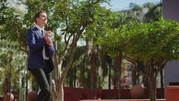Screenshot 2 from The Magic Maker (Full Movie)