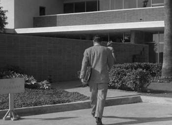 Screenshot 2 from The Magnetic Monster (Full Movie)