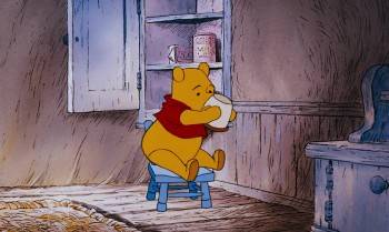 Screenshot 1 from The Many Adventures of Winnie the Pooh (Full Movie)